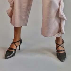 CHANEL Black Leather Pointed Toe Kitten Heels